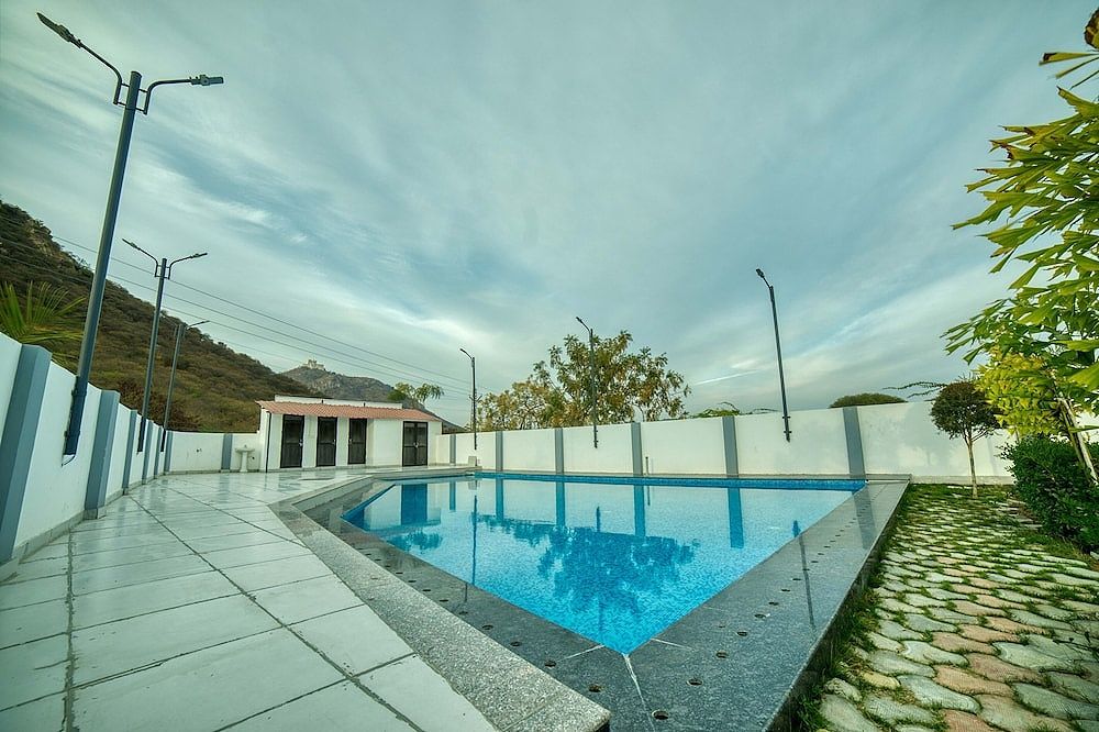 Venue image 2